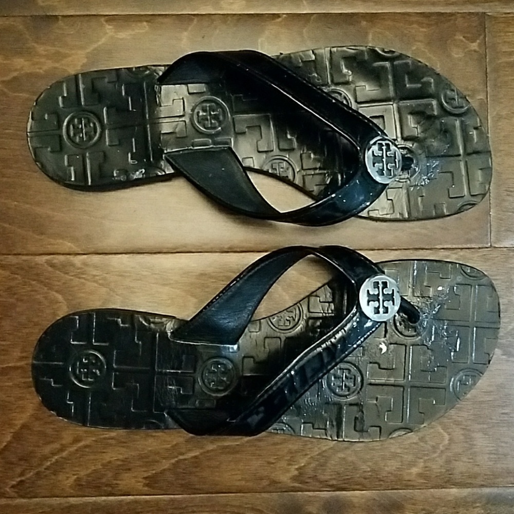 Tory Burch Monroe flip flop size 5